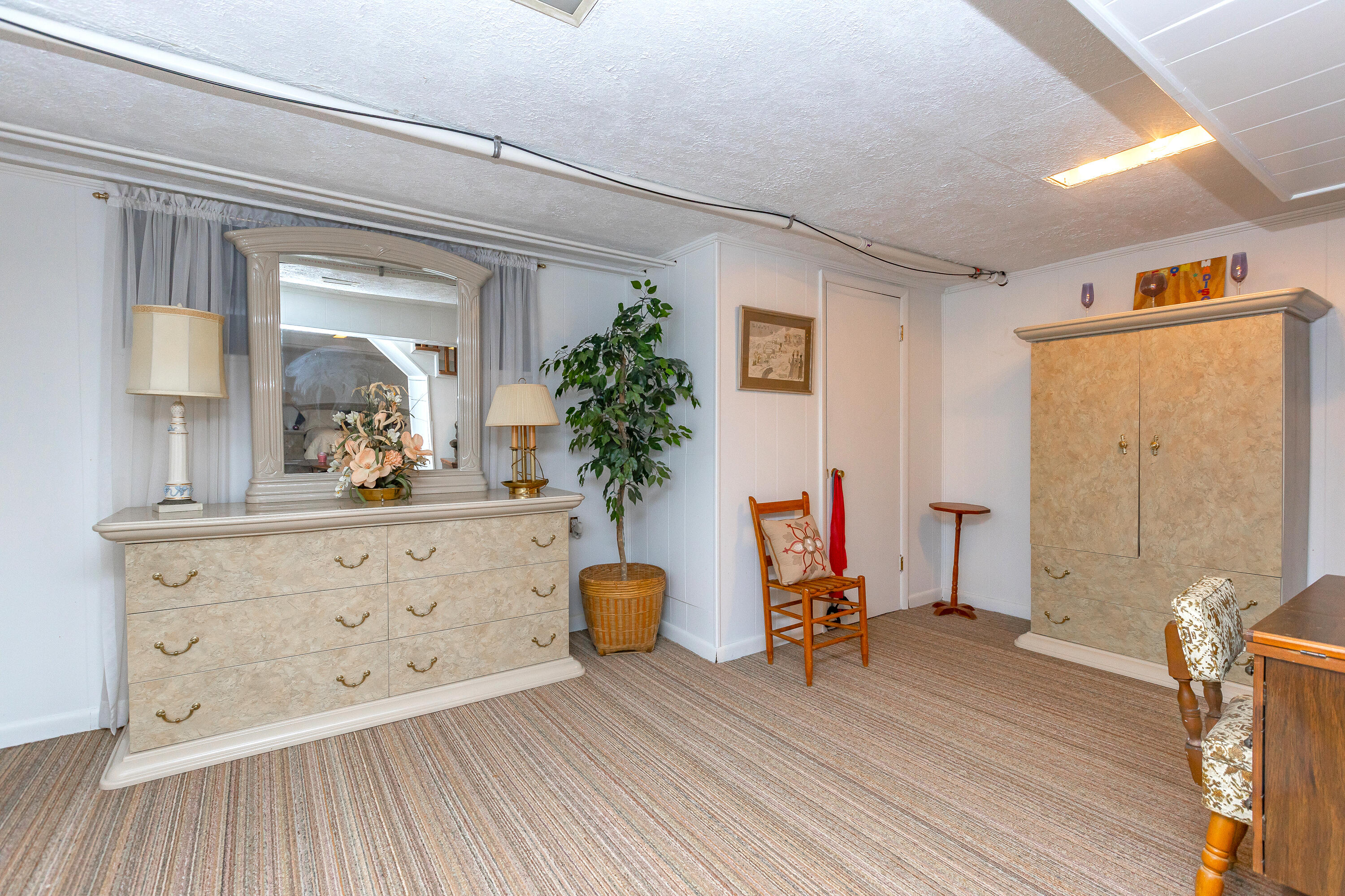 650 Hill N Dale Road Lexington, KY 40503 - Photo 23 of 30 2-6 (6)