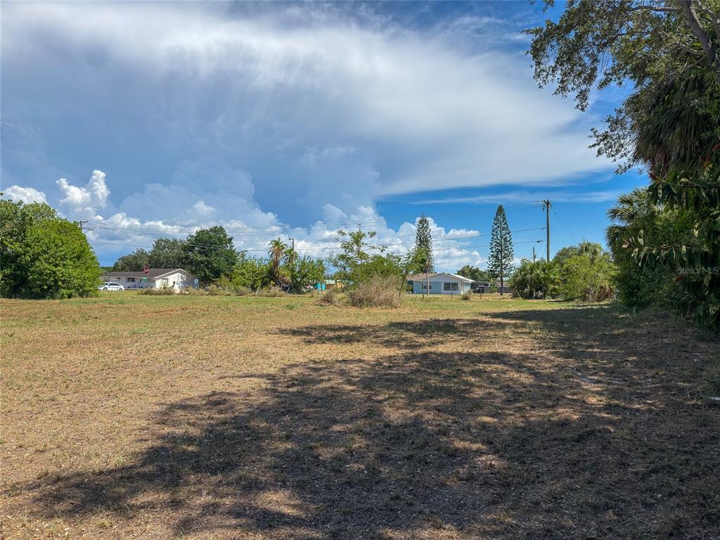 601 Flamingo Drive Apollo Beach, FL 33572 - Photo 12 of 15
