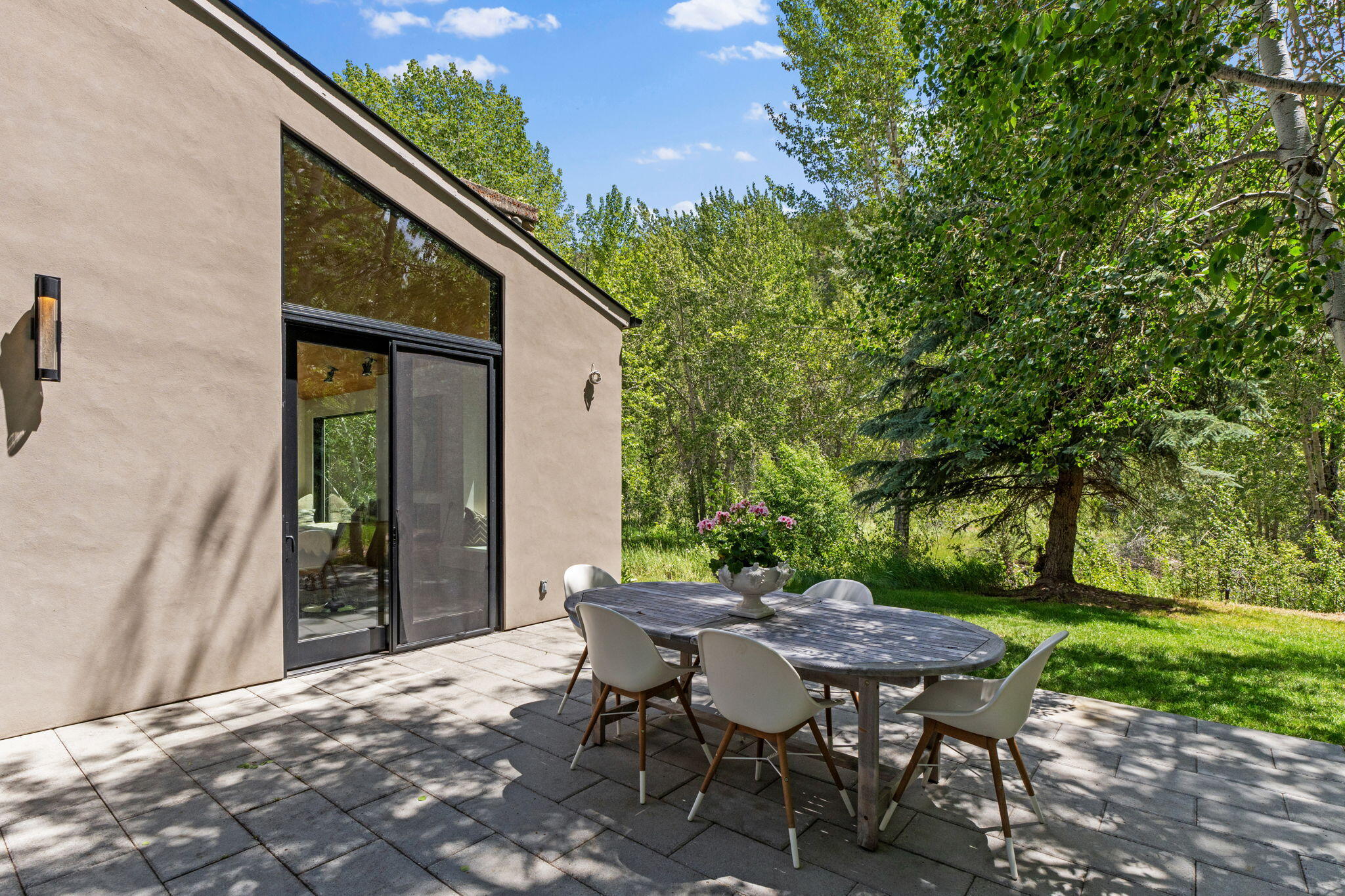 217 Canyon Road Hailey, ID 83333 - Photo 15 of 48 Dining Patio