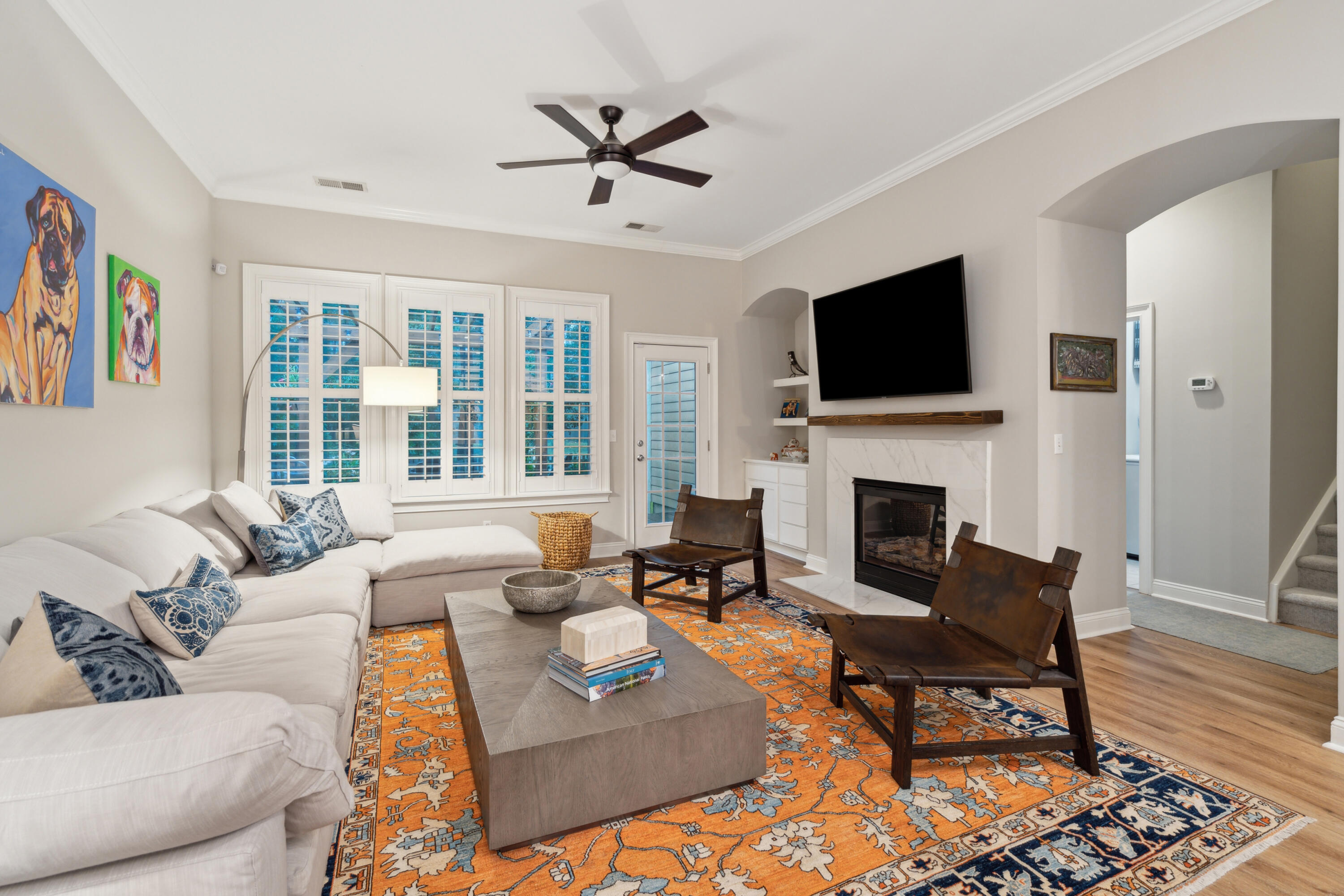 1860 Hall Point Road Mount Pleasant, SC 29466 - Photo 18 of 54 Living Room