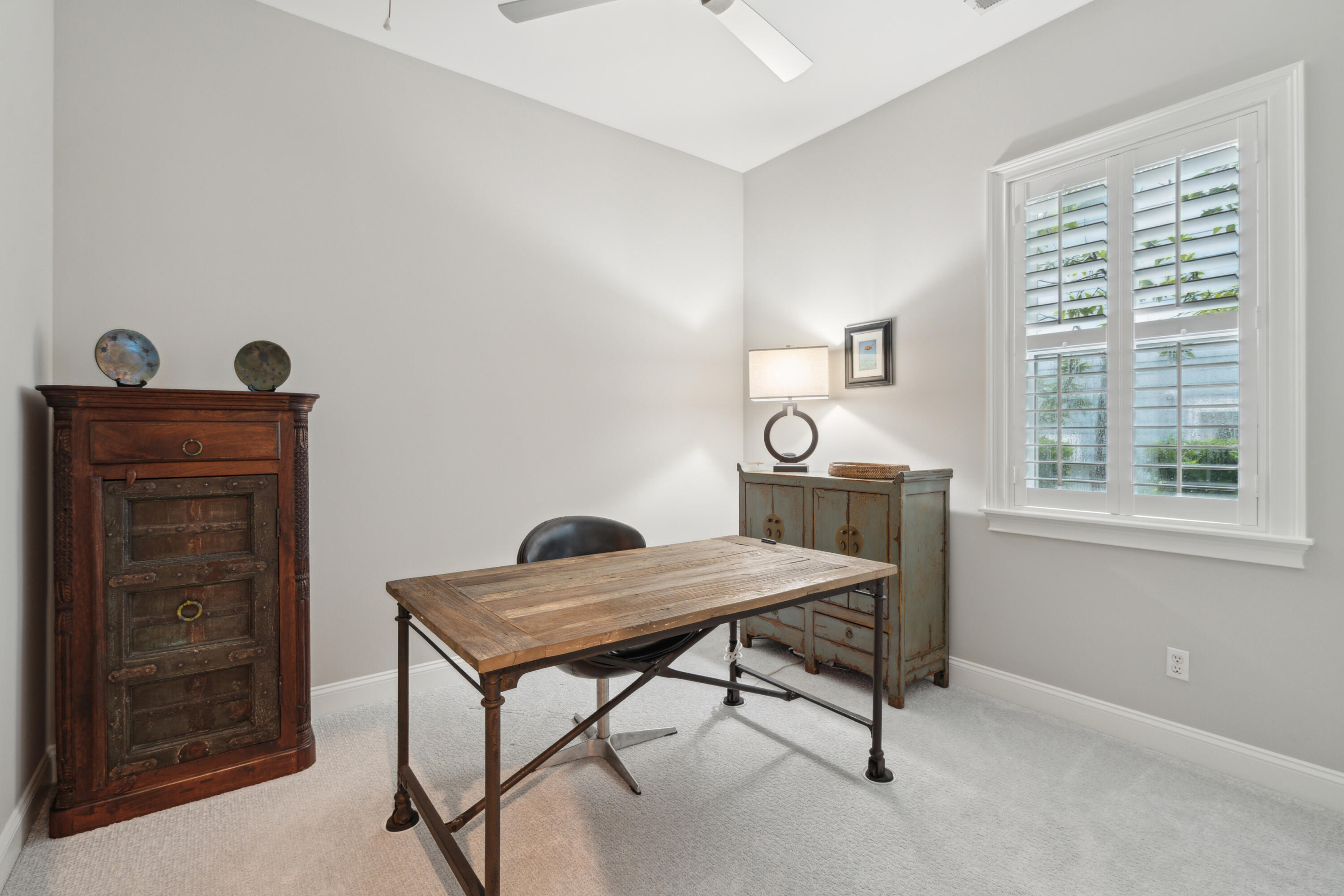 1860 Hall Point Road Mount Pleasant, SC 29466 - Photo 23 of 54 Secondary Bedroom 2