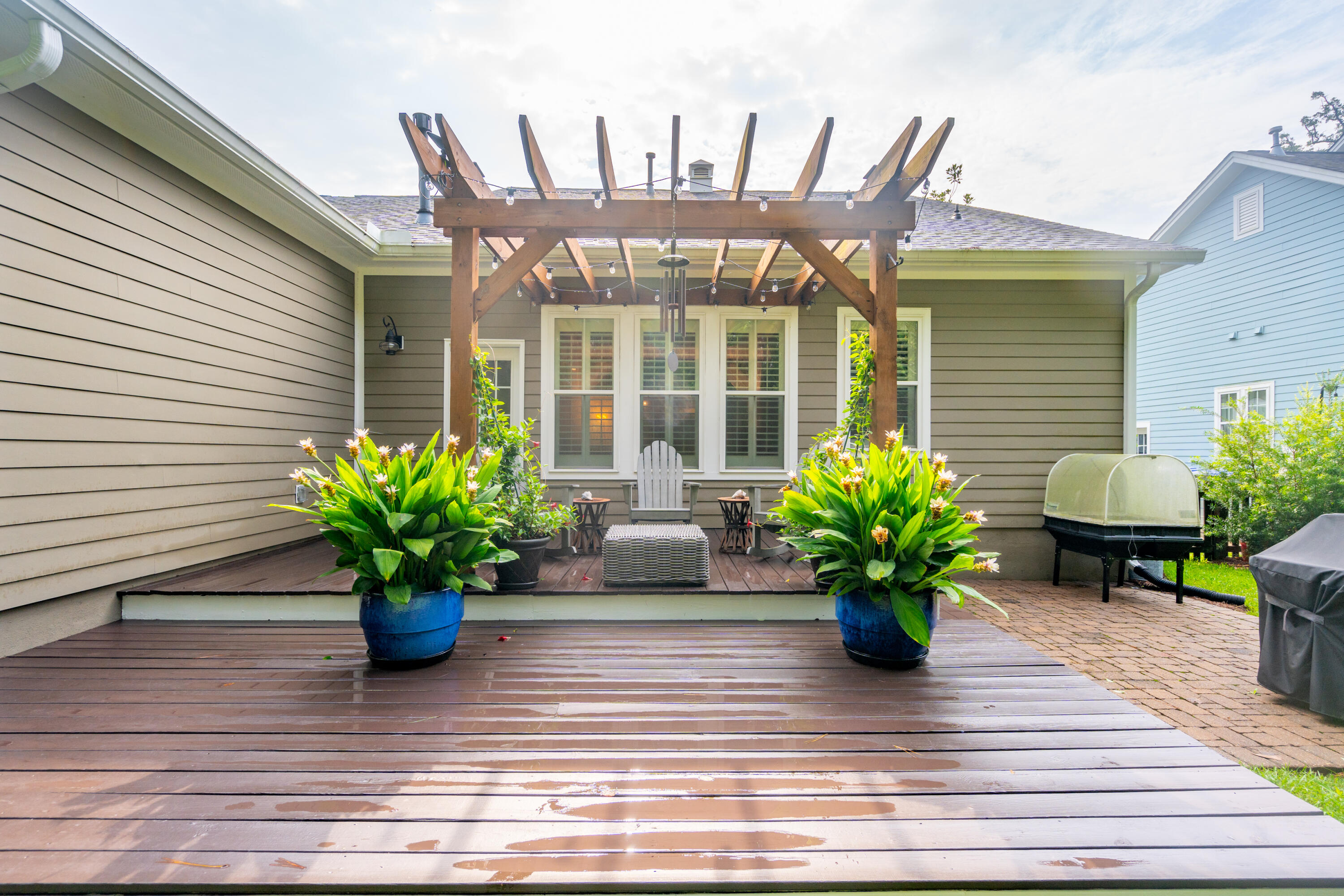 1860 Hall Point Road Mount Pleasant, SC 29466 - Photo 32 of 54 Rear Deck