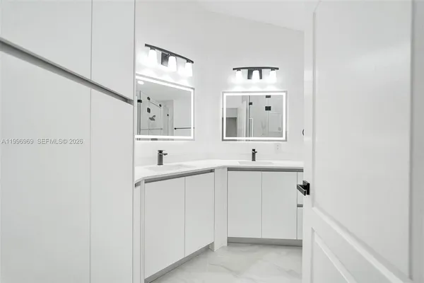 $639,900 | 10153 Northwest 3rd Court, Plantation, FL 33324