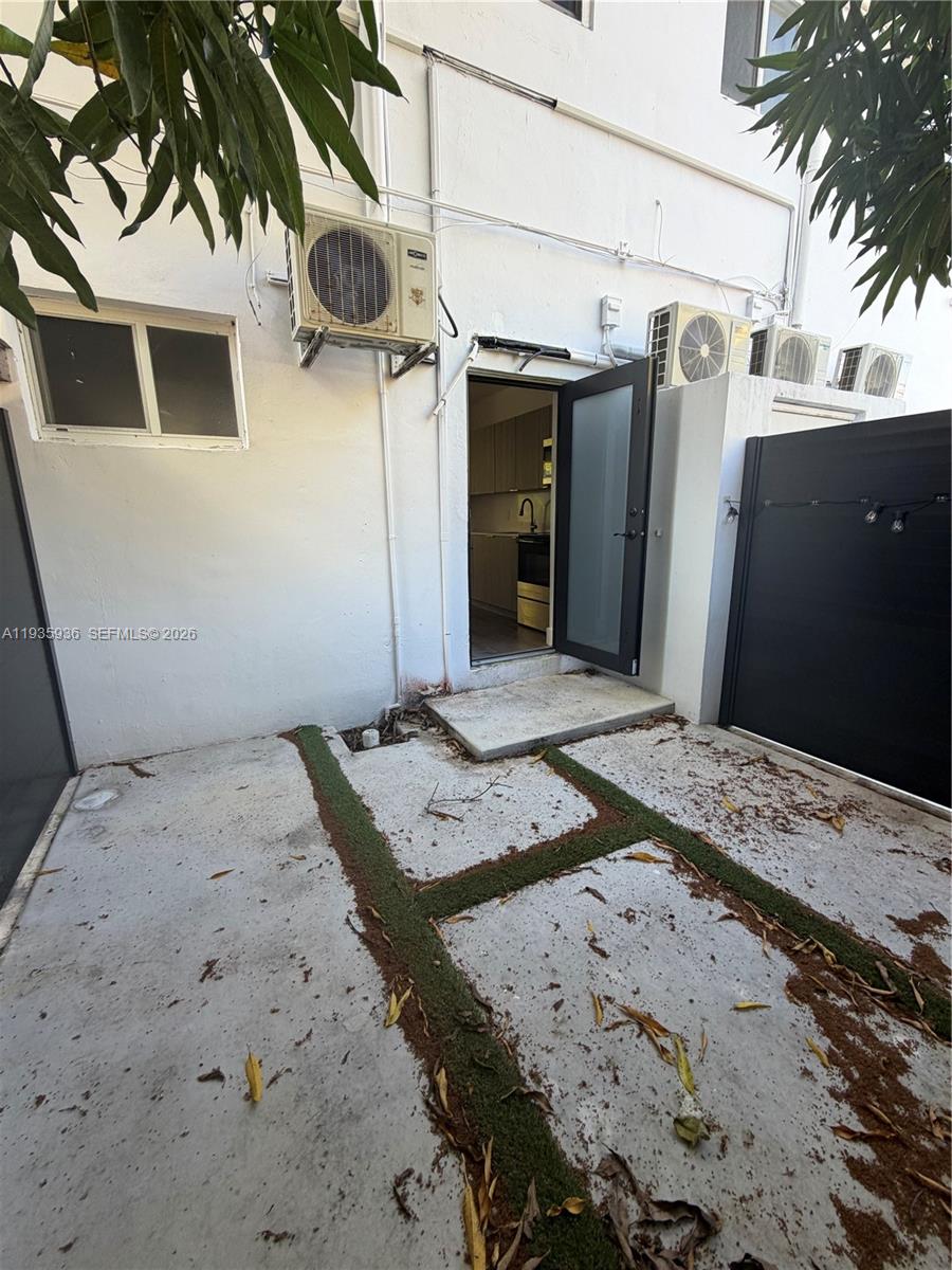 201 Southwest 21st Court, Unit 2 Miami, FL 33135 - Photo 5 of 5