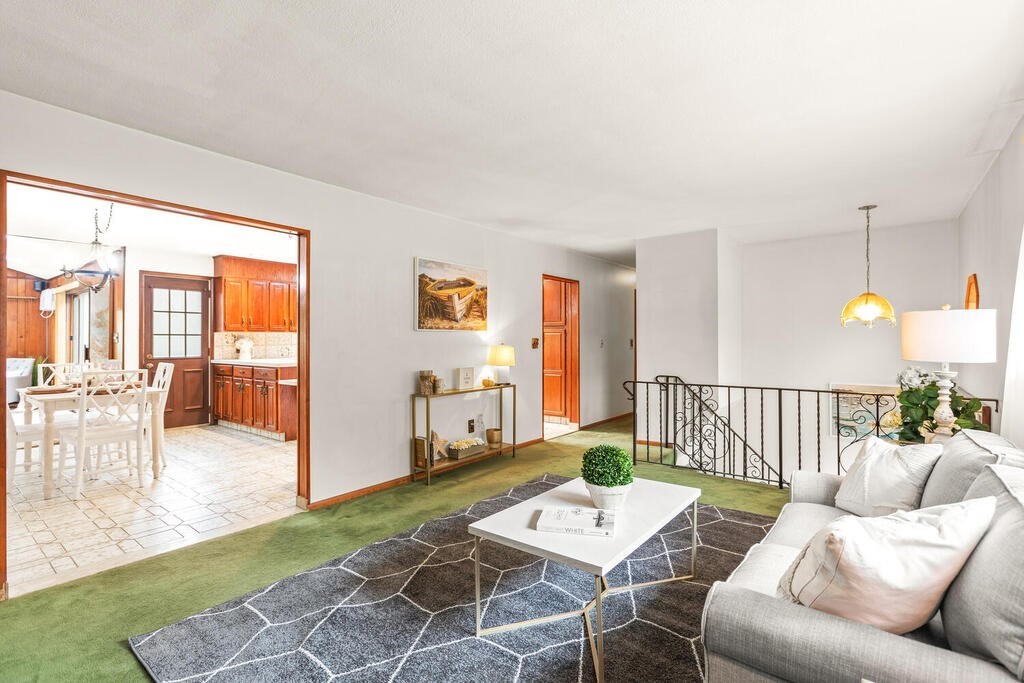 6 Barbara Circle Burlington, MA 01803 - Photo 8 of 32