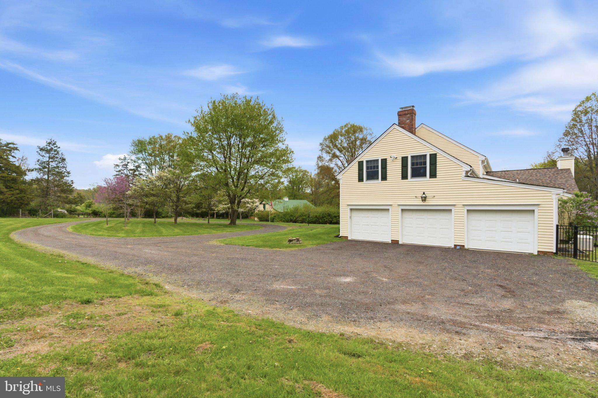 112 Stony Brook Road Hopewell, NJ 08525 - Photo 44 of 69 Convenient three car garage
