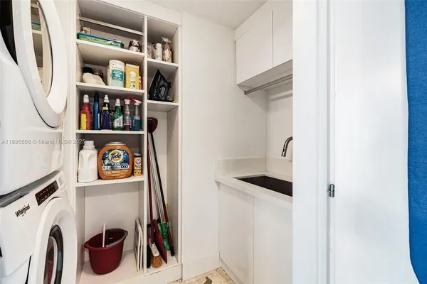 a view of walk in closet