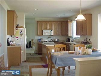 722 Farmhouse Road Mickleton, NJ 08056 - Photo 2 of 6 Kitchen