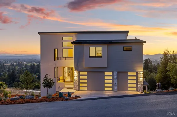 $2,495,000 | 5095 Knollwood Court, Santa Rosa, CA 95403