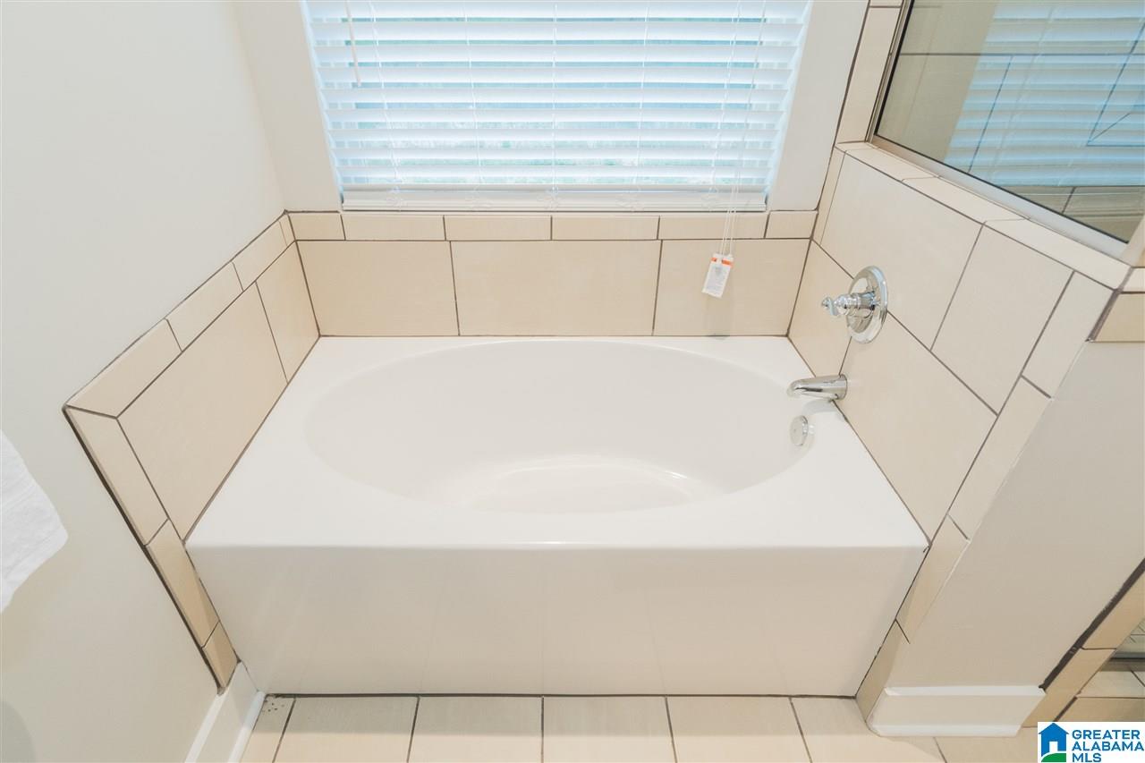 5553 Park Side Road Birmingham, AL 35244 - Photo 14 of 30