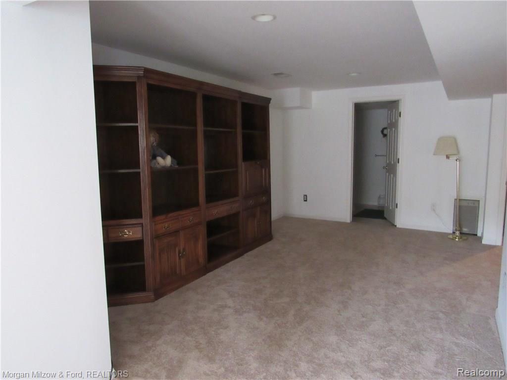 5476 Ridge Trail North Clarkston, MI 48348 - Photo 33 of 47 Lower level is so spacious, includes a full bathroom