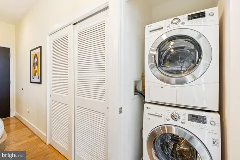 $1,125,000 | 1443 Chapin Street Northwest, Unit 401, Washington, DC 20009