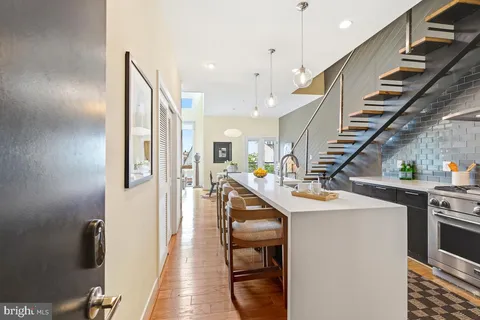 $1,125,000 | 1443 Chapin Street Northwest, Unit 401, Washington, DC 20009