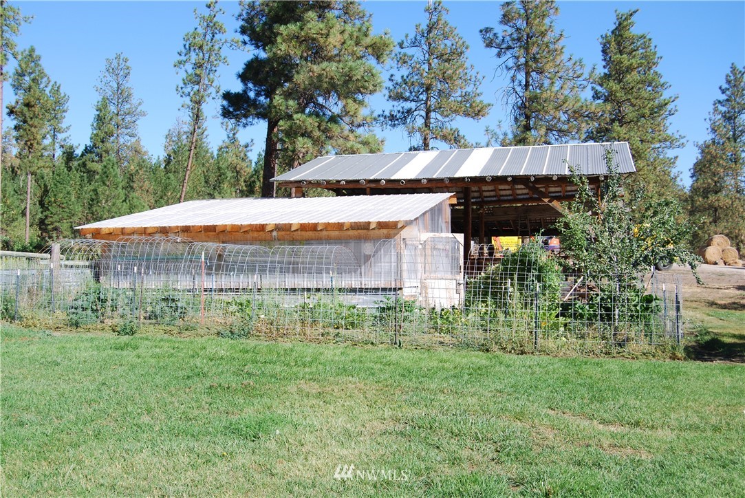 225 Patterson Creek Road Tonasket, WA 98855 - Photo 12 of 21 Gallery Image 12