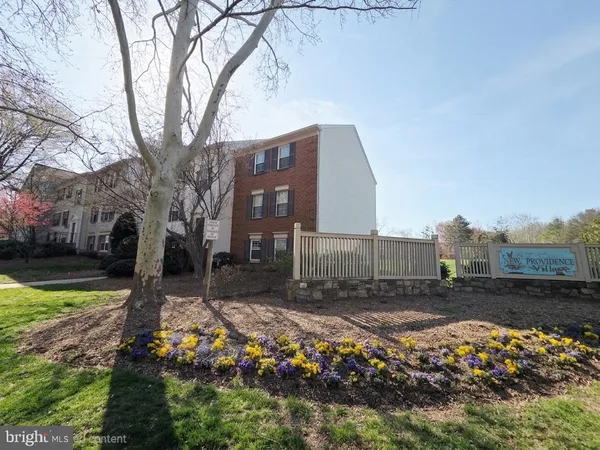 $2,400 | 7763 New Providence Drive, Unit 53, Falls Church, VA 22042