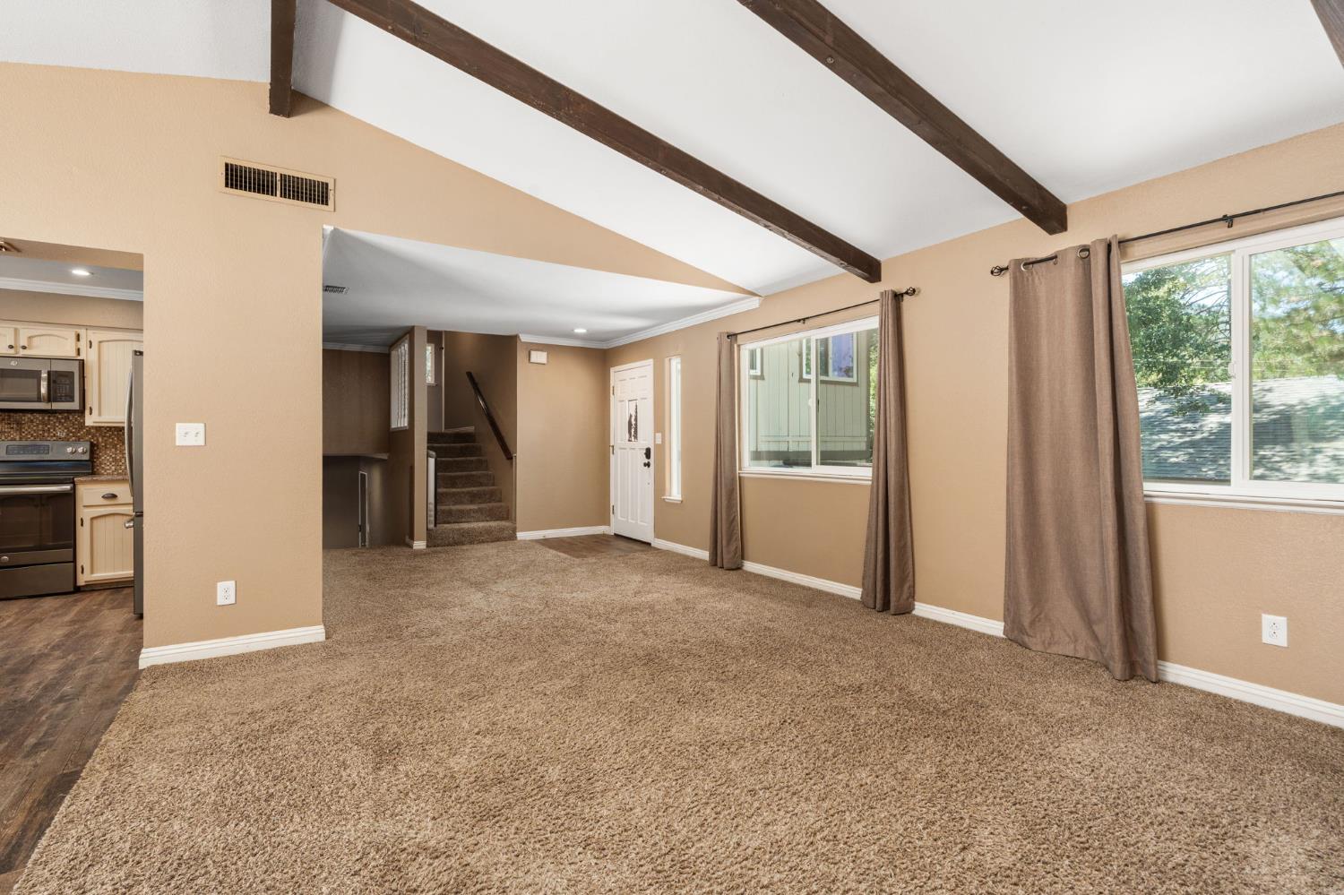39749 Pine Ridge Road Oakhurst, CA 93644 - Photo 9 of 58