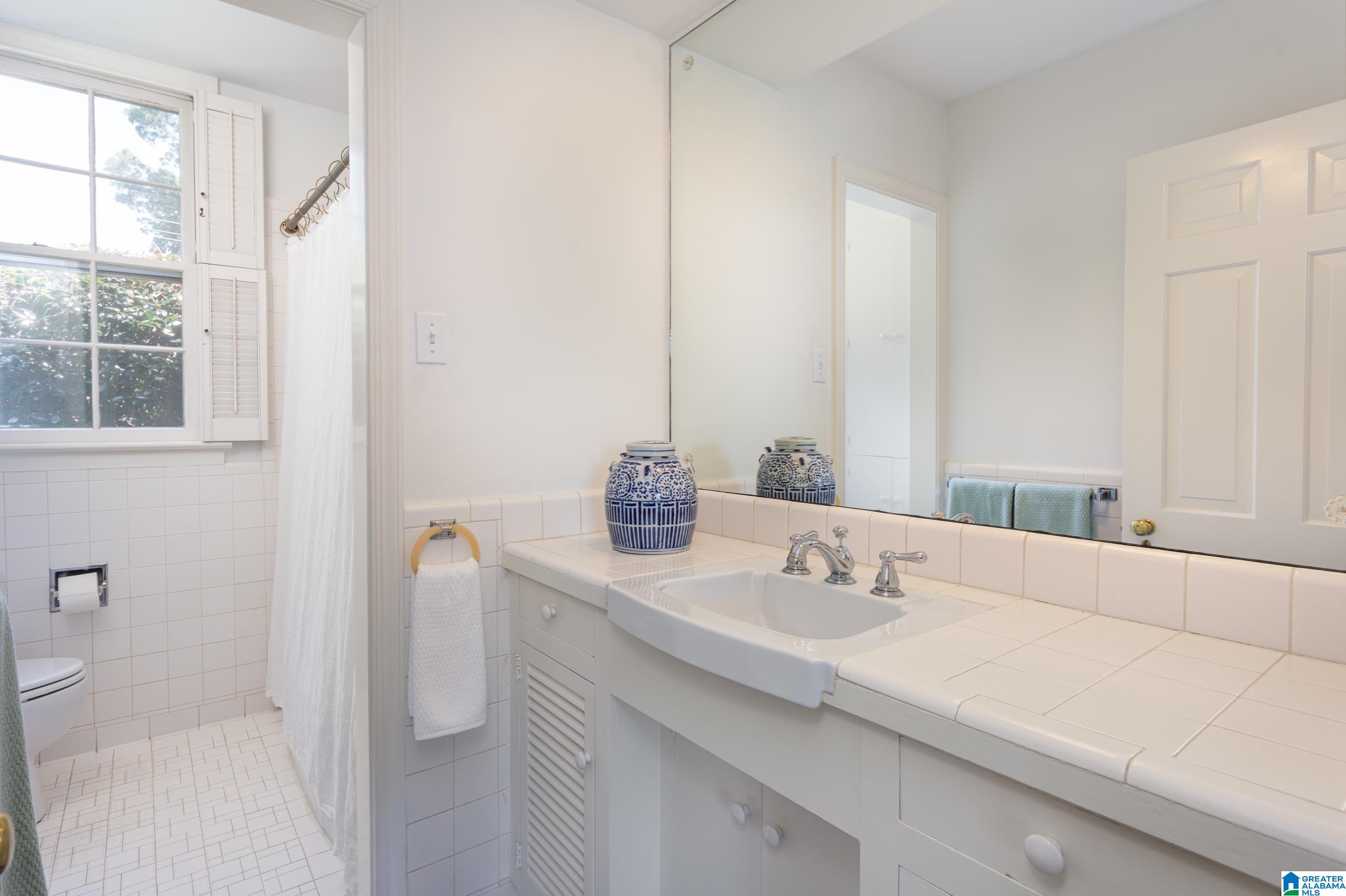 531 Hillyer High Road Anniston, AL 36207 - Photo 15 of 40