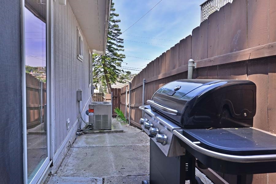 9708 Apple Street Spring Valley, CA 91977 - Photo 19 of 25 Gallery Image 19