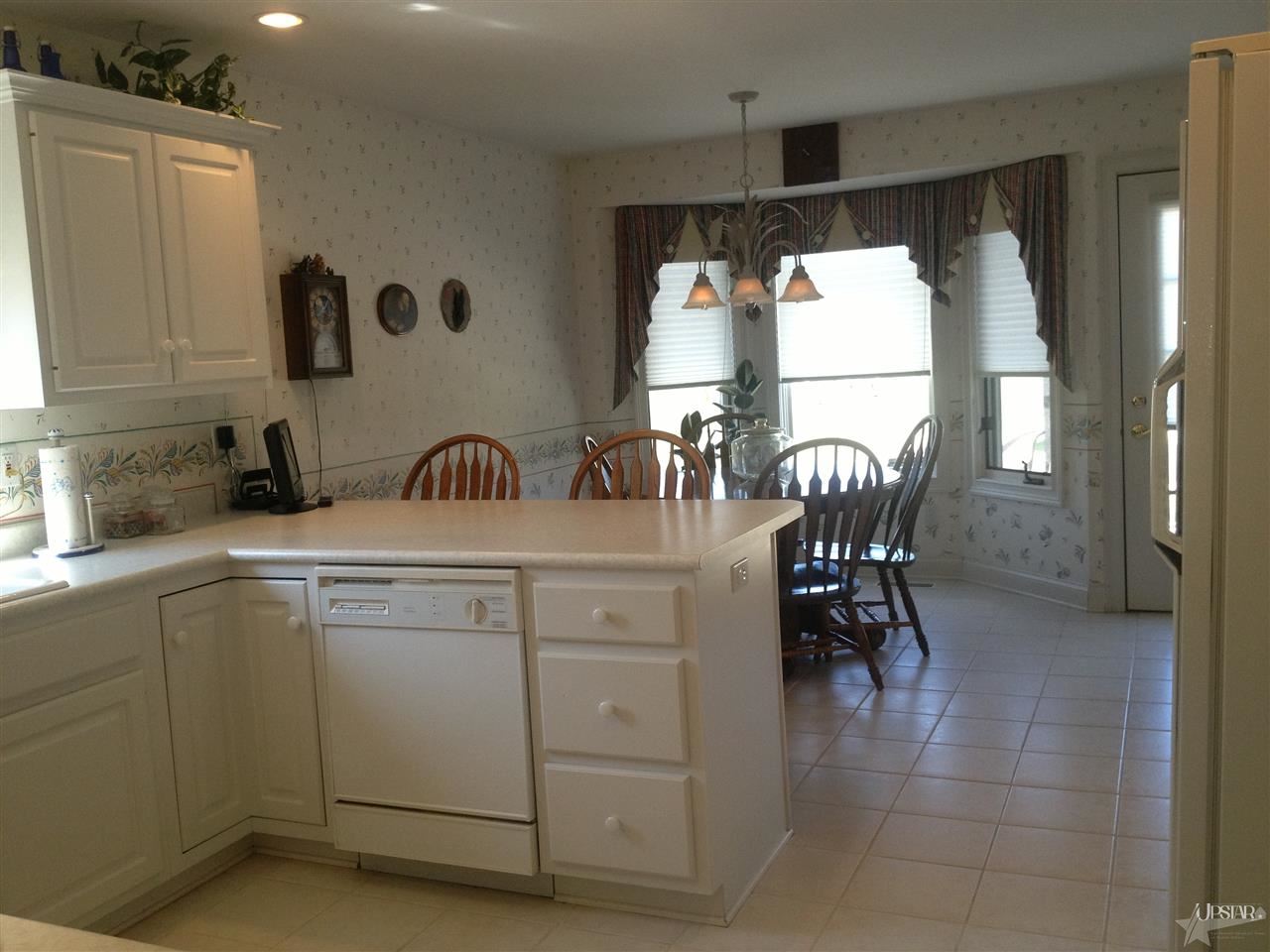 301 Hunters Ridge Auburn, IN 46706 - Photo 13 of 30 Gallery Image 13