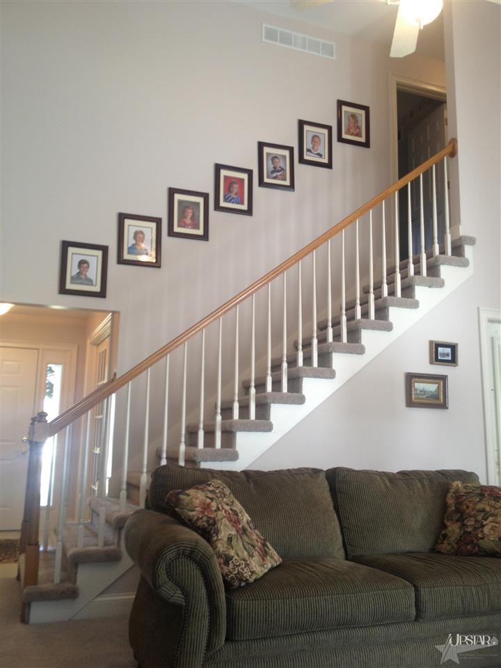 301 Hunters Ridge Auburn, IN 46706 - Photo 7 of 30 Gallery Image 7