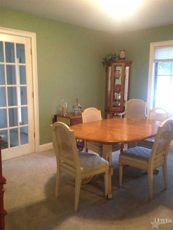 301 Hunters Ridge Auburn, IN 46706 - Photo 9 of 30 Gallery Image 9