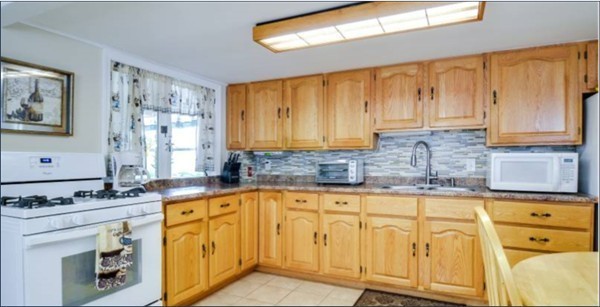 404 Mt Wayte Avenue Framingham, MA 01702 - Photo 2 of 14