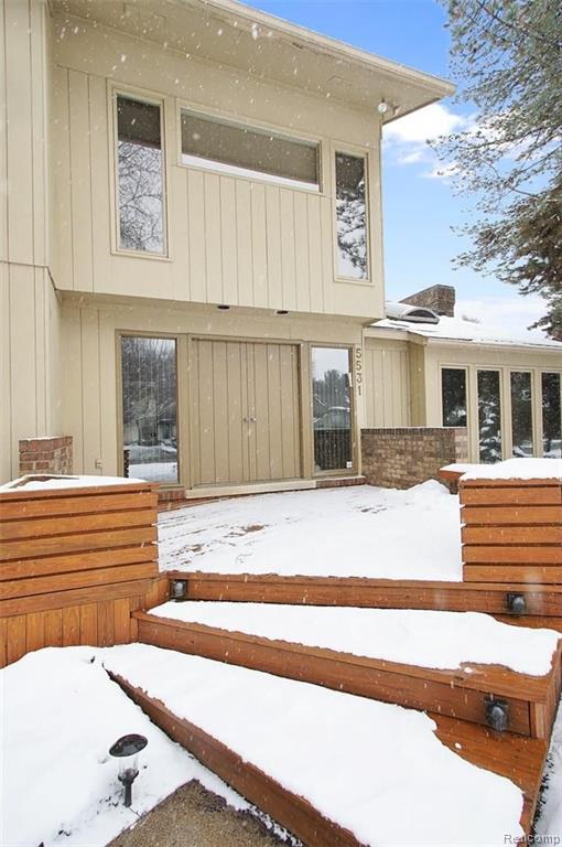 5531 Lane Lake Road Bloomfield Hills, MI 48302 - Photo 2 of 40