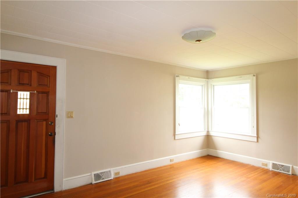 405 Jackson Park Road Kannapolis, NC 28083 - Photo 5 of 25 Gallery Image 5
