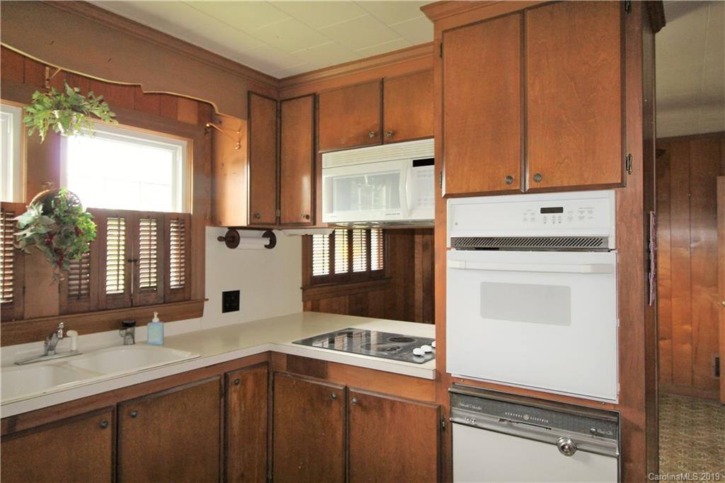 405 Jackson Park Road Kannapolis, NC 28083 - Photo 9 of 25 Gallery Image 9