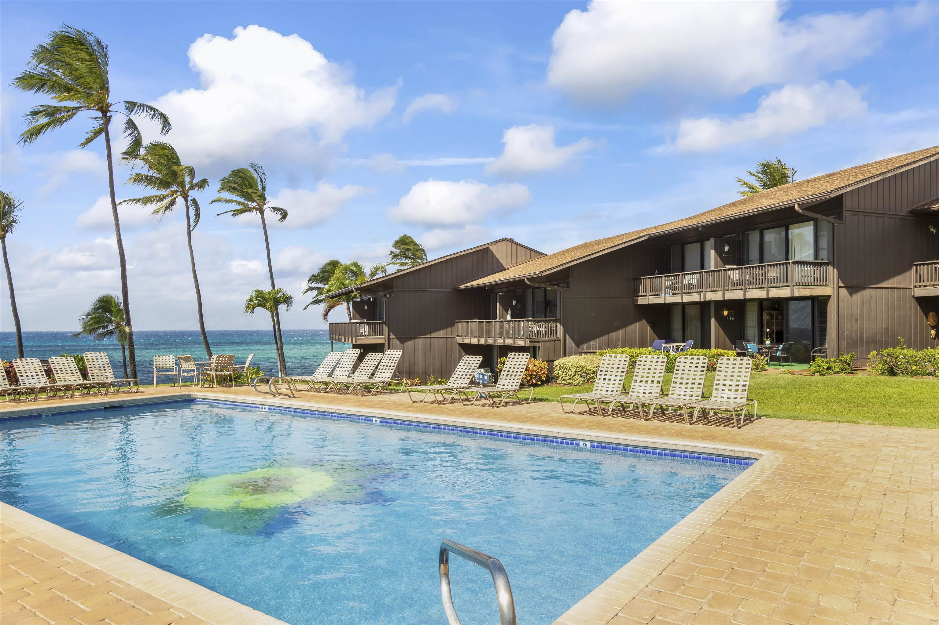4057 Lower Honoapiilani Road, Unit 106 Lahaina, HI 96761 - Photo 25 of 27 Gallery Image 25