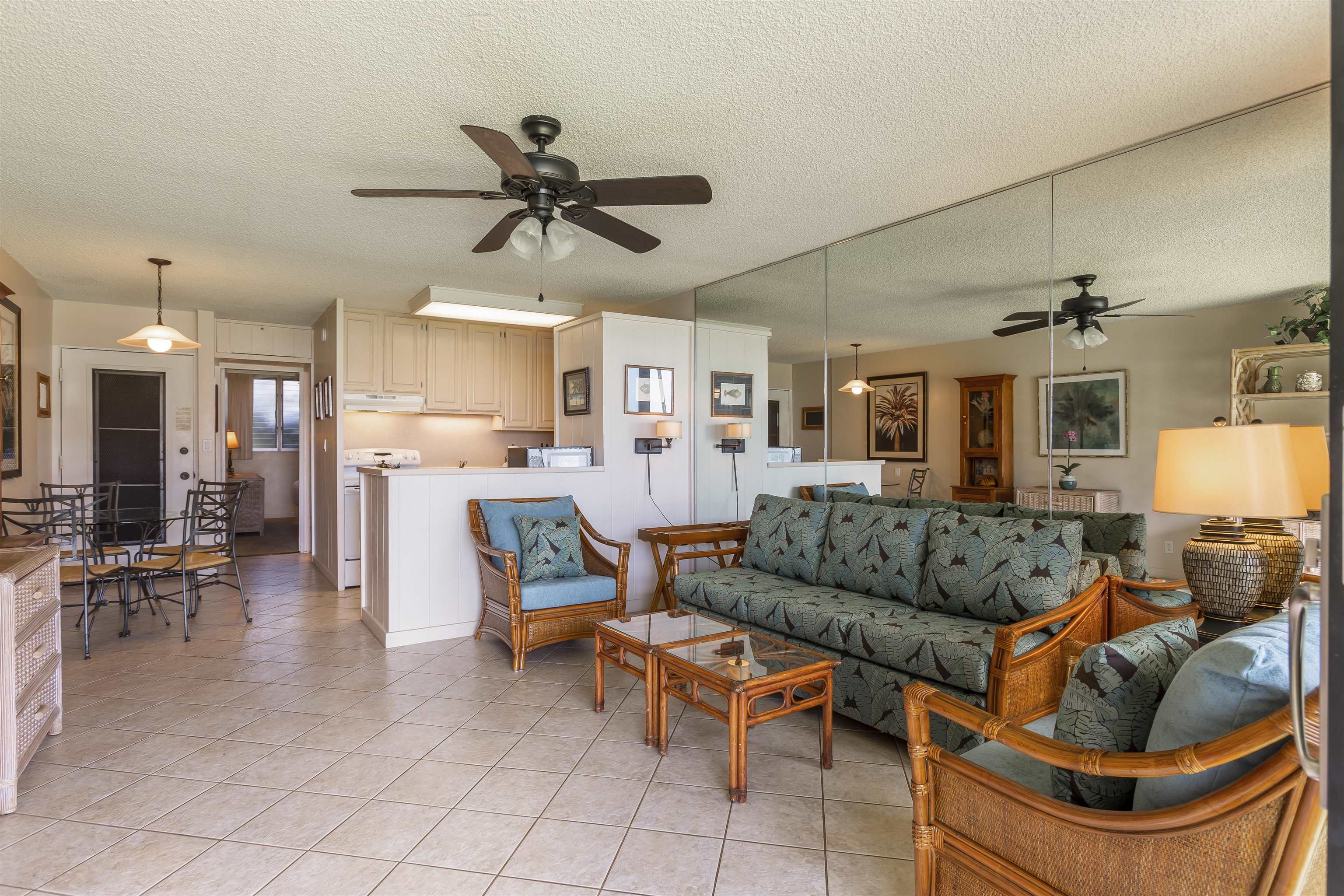 4057 Lower Honoapiilani Road, Unit 106 Lahaina, HI 96761 - Photo 6 of 27 Gallery Image 6