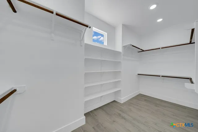 $674,000 | 257 Private Road 2774, Mico, TX 78056