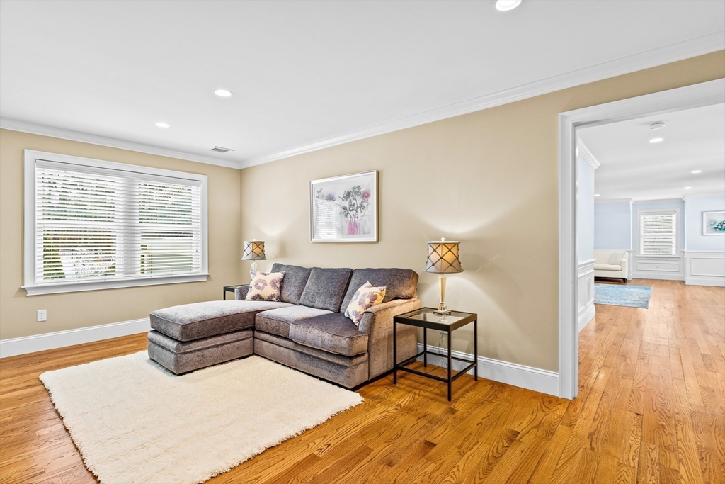 10 Crisileo Way Canton, MA 02021 - Photo 17 of 40