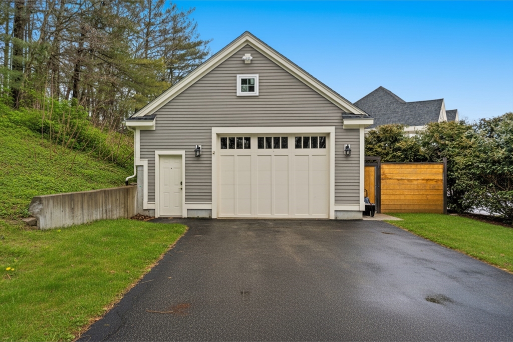 10 Crisileo Way Canton, MA 02021 - Photo 3 of 40