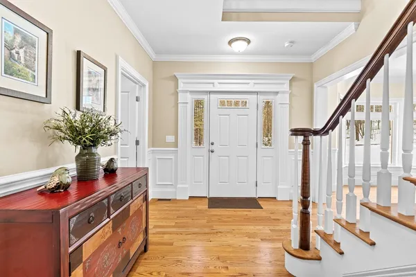 a very nice looking room with many windows