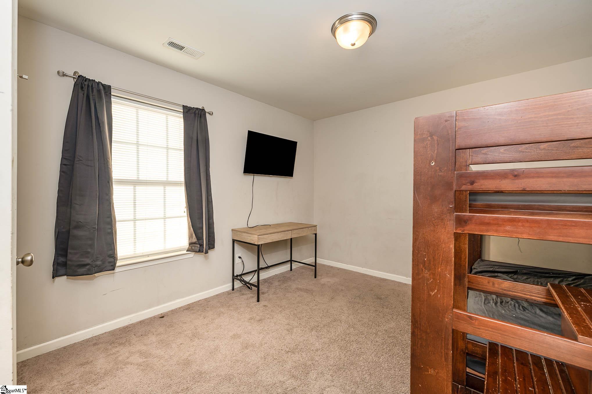 108 Queensland Court Fountain Inn, SC 29644 - Photo 26 of 36