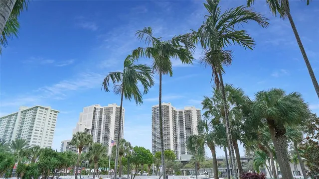 $249,000 | 3333 Northeast 34th Street, Unit 109, Fort Lauderdale, FL 33308