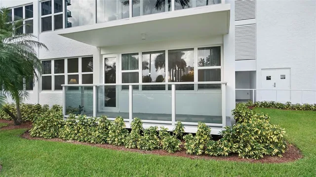 $249,000 | 3333 Northeast 34th Street, Unit 109, Fort Lauderdale, FL 33308