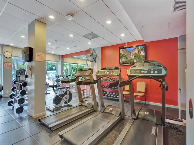 $249,000 | 3333 Northeast 34th Street, Unit 109, Fort Lauderdale, FL 33308