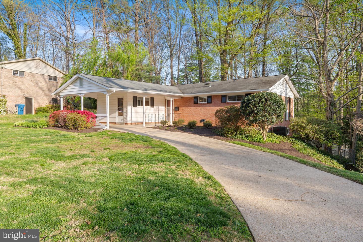 8459 Thames Street Springfield, VA 22151 - Photo 1 of 13