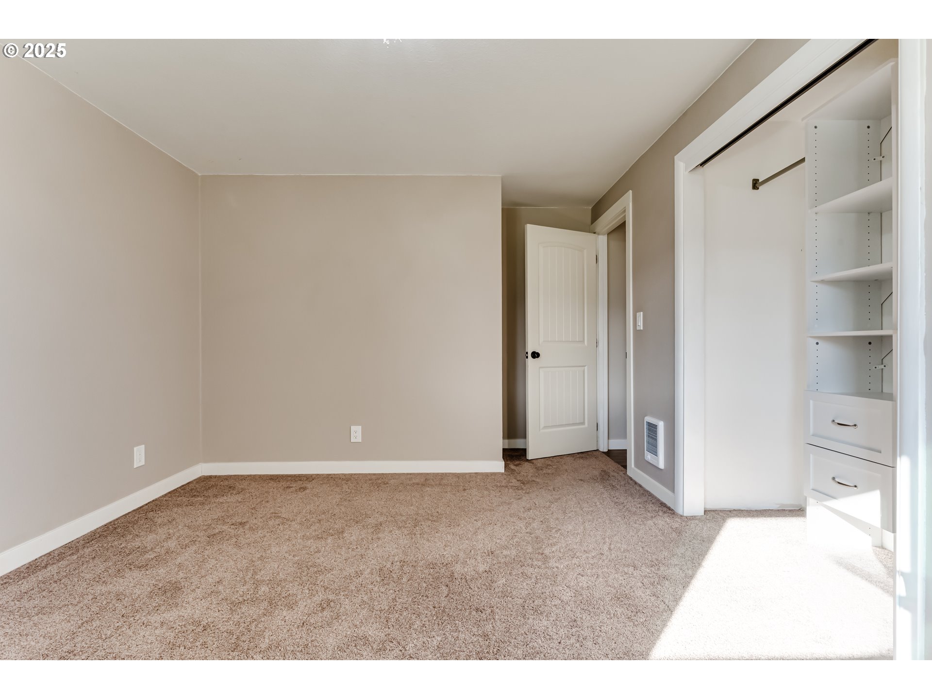 24531 Vaughn Road Veneta, OR 97487 - Photo 32 of 47 a view of an empty room
