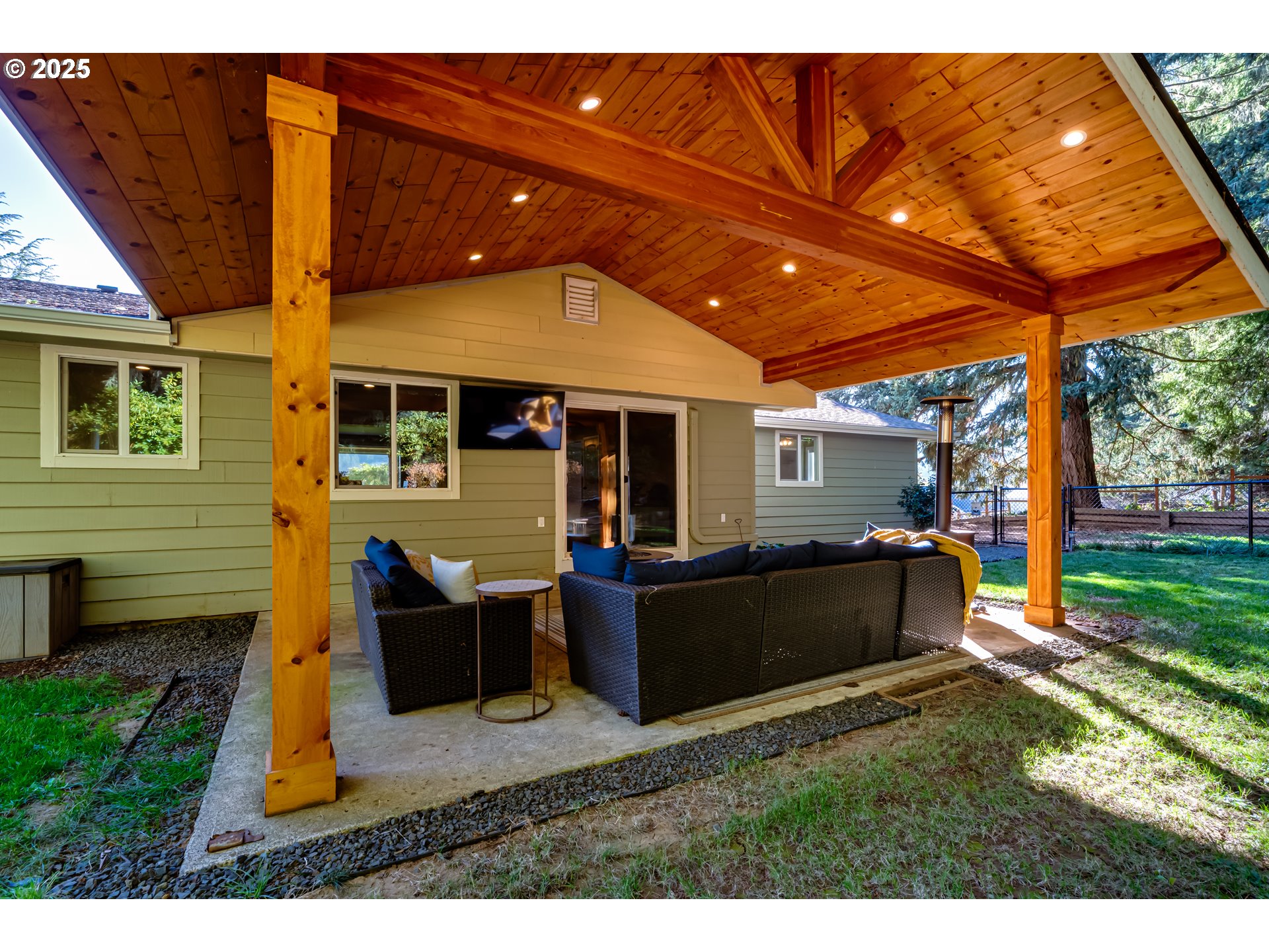 24531 Vaughn Road Veneta, OR 97487 - Photo 35 of 47 a view of house with backyard
