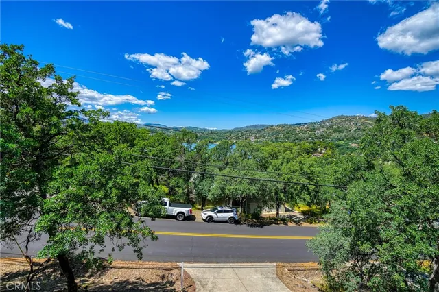 $2,800 | 19220 Deer Hill Road, Hidden Valley Lake, CA 95467