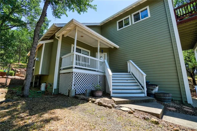 $2,800 | 19220 Deer Hill Road, Hidden Valley Lake, CA 95467