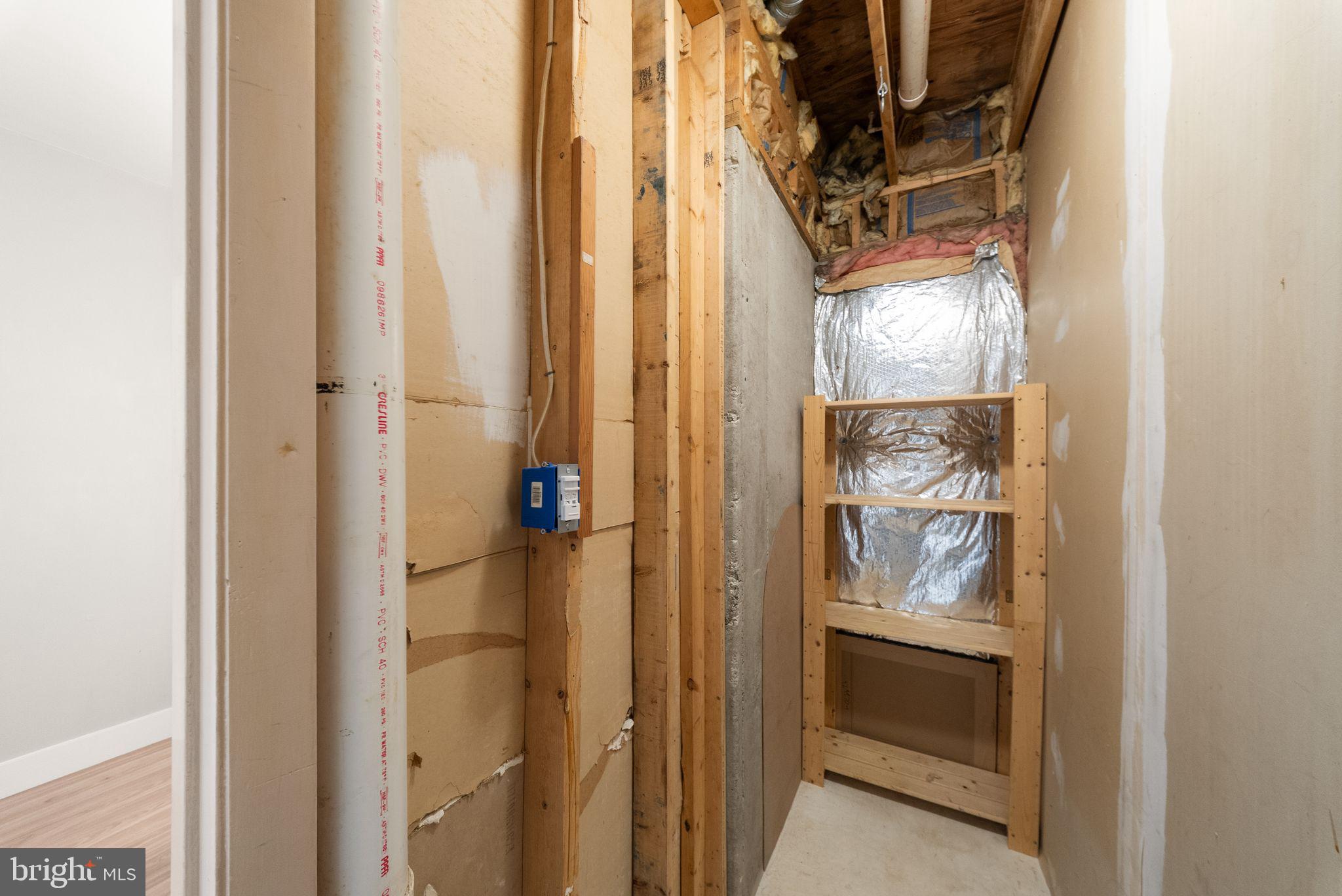 1606 Oak Spring Way Reston, VA 20190 - Photo 48 of 75 Gallery Image 48