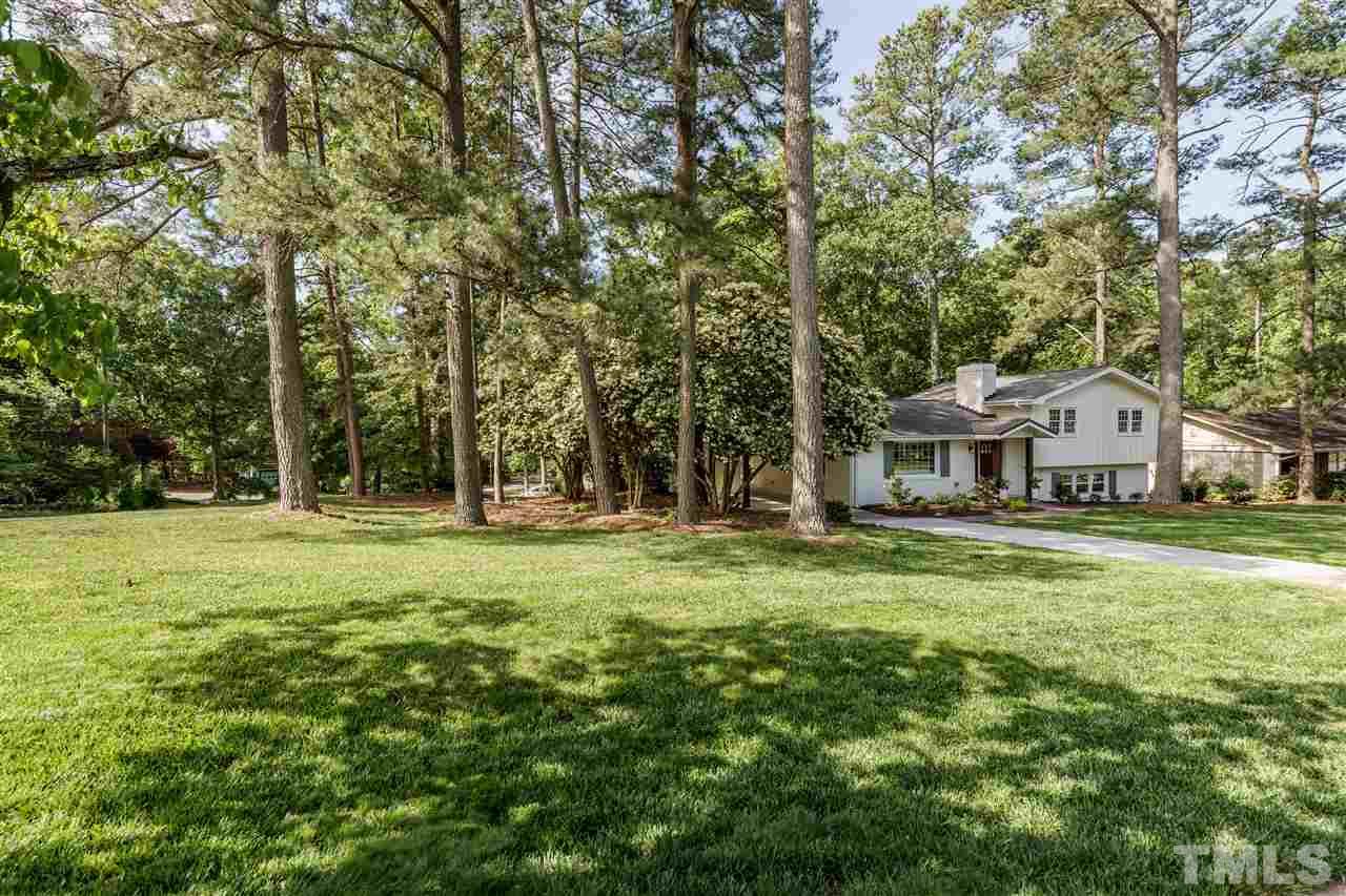 126 Crestview Road Raleigh, NC 27609 - Photo 3 of 30