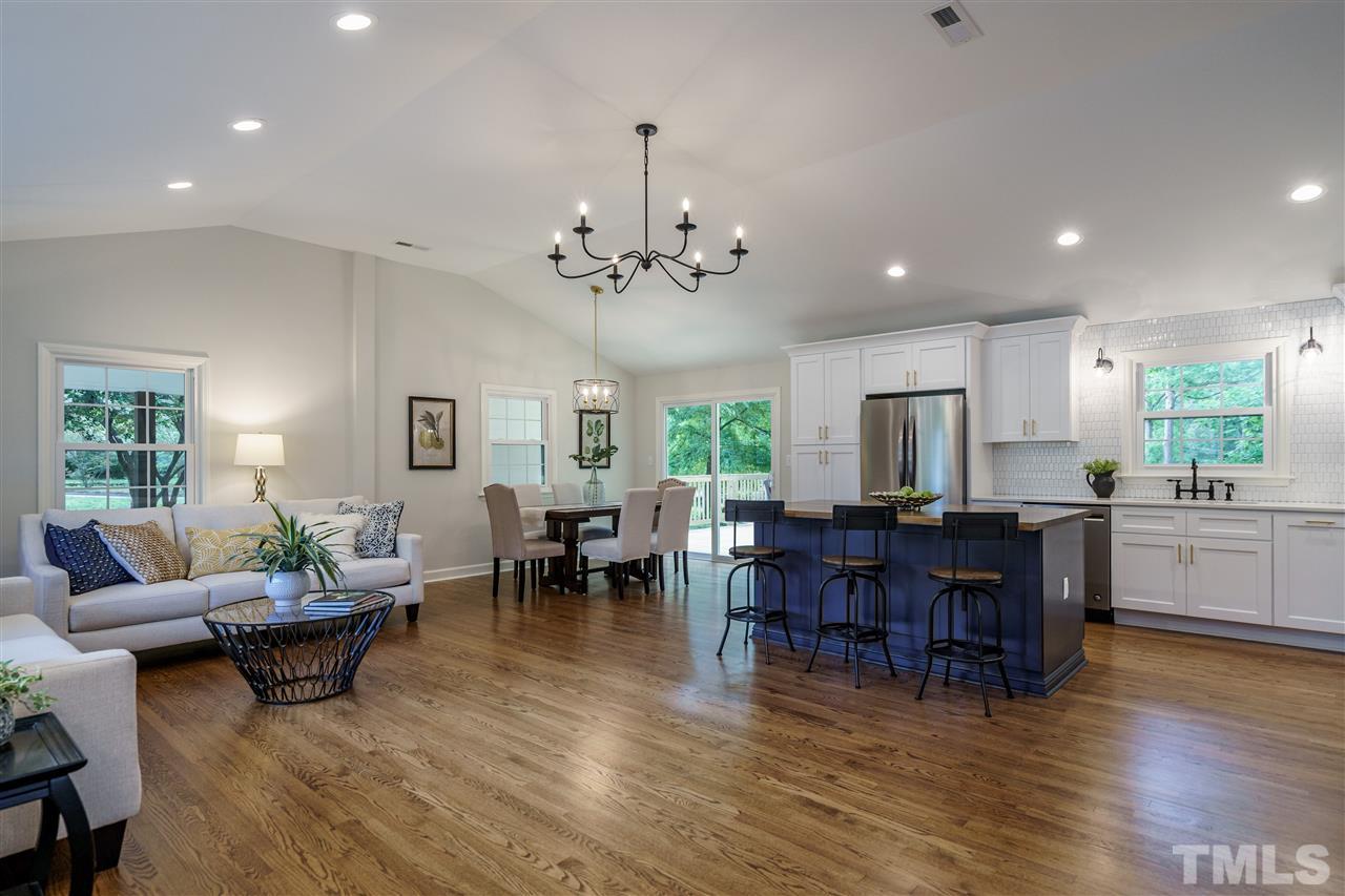 126 Crestview Road Raleigh, NC 27609 - Photo 5 of 30
