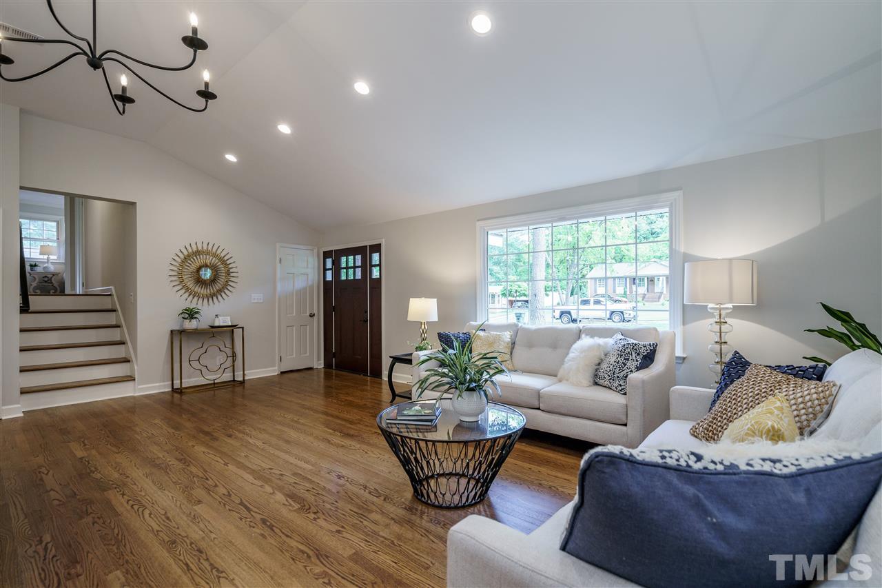126 Crestview Road Raleigh, NC 27609 - Photo 8 of 30