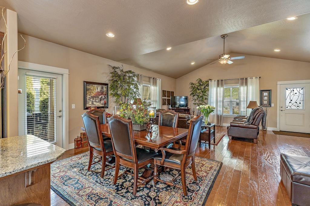 700 Grouse Ridge Drive Central Point, OR 97502 - Photo 16 of 32 Additional Photo