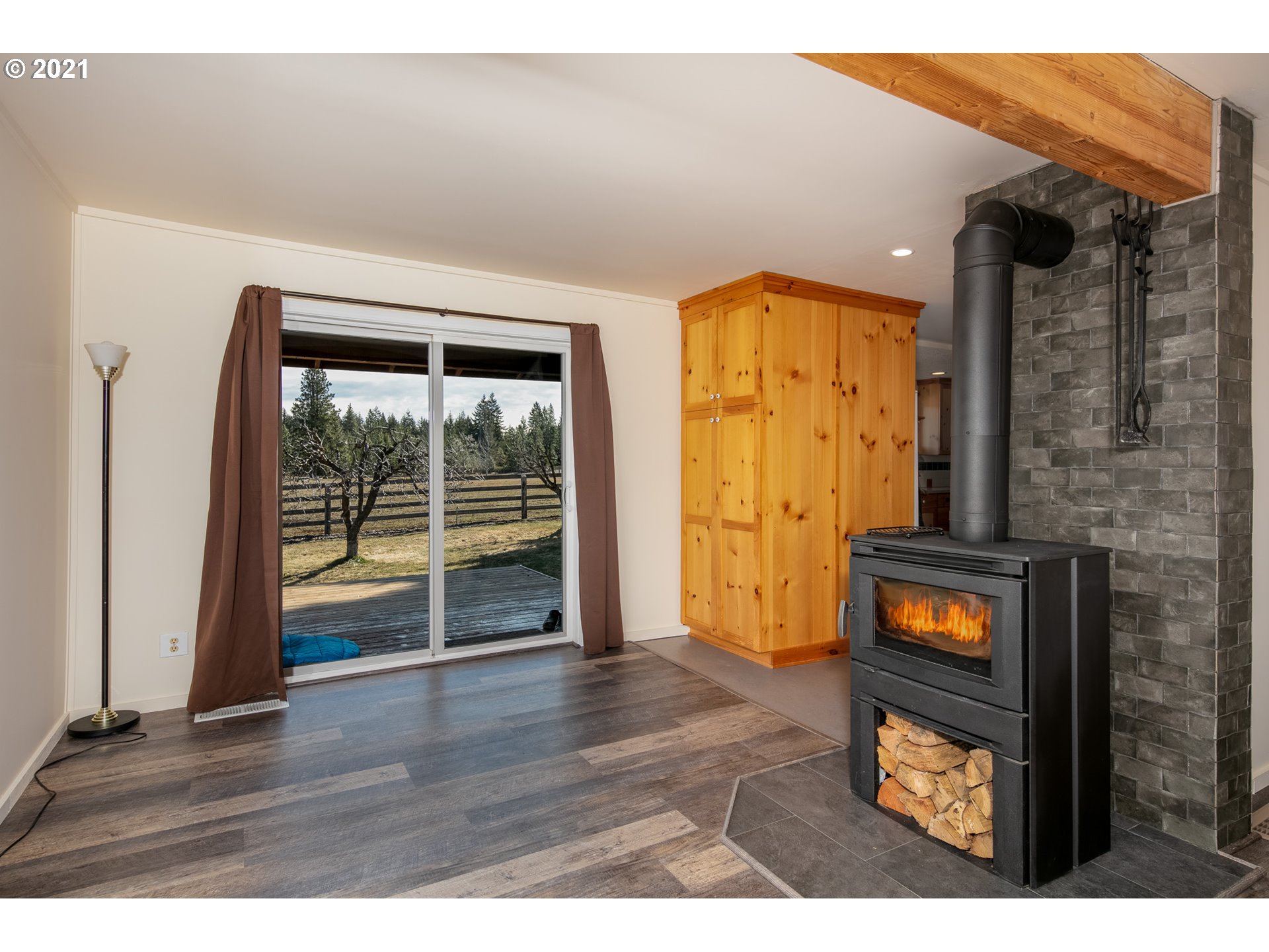 56 Jennings Road Trout Lake, WA 98650 - Photo 4 of 32 Gallery Image 4